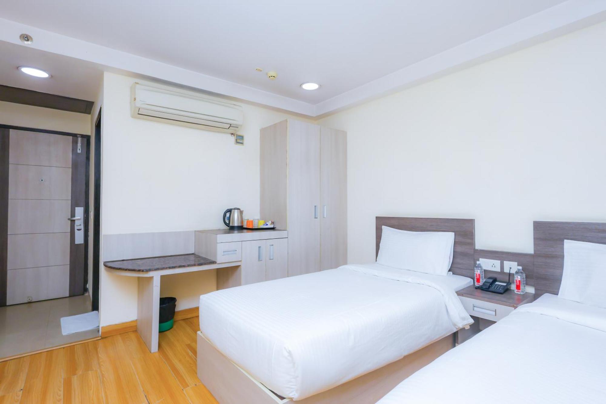 Hyphen Business Hotel Noida Ngoại thất bức ảnh